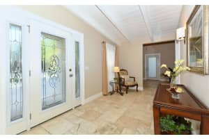 1613 Field Rd, Sarasota, FL 34231, Sold 08/04/17