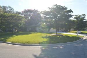 3162 47th Ave E, Bradenton, FL 34203, Sold 01/02/17