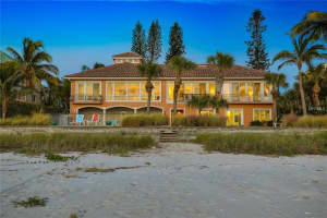 2823 Casey Key Rd, Nokomis, FL 34275, Sold 03/08/17