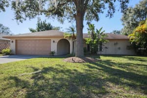 50 Mimosa Dr, Sarasota, FL 34232, Sold 12/05/16