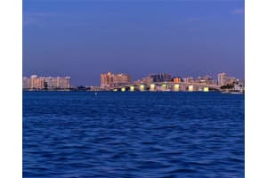 66 N Washington Dr, Sarasota, FL 34236, Sold 03/31/17