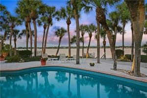 1908 Casey Key Rd, Nokomis, FL 34275, Sold 02/02/17