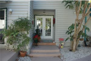 11101 Auston Ct, Bradenton, FL 34209, Sold 04/06/17