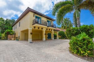 1902 Hyde Park St, Sarasota, FL 34239, Sold 05/01/17