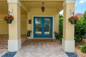 1902 Hyde Park St, Sarasota, FL 34239, Sold 05/01/17