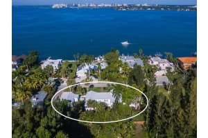 708 Norsota Way, Sarasota, FL 34242, Sold 10/13/17