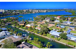 1532 Shelburne Ln, Sarasota, FL 34231, Sold 08/25/17