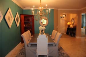 5425 Sundew Dr, Sarasota, FL 34238, Sold 04/21/17