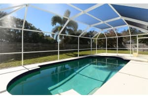 8244 Country Oaks Ct, Sarasota, FL 34243, Sold 02/27/17