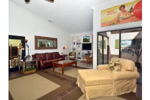 3716 Glen Oaks Manor Dr, Sarasota, FL 34232, Sold 02/24/17