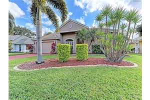 3816 71st Terrace E, Sarasota, FL 34243, Sold 03/31/17