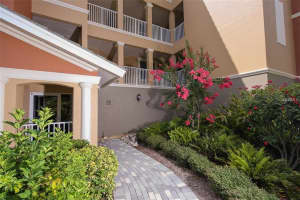 5204 Manorwood Dr, Sarasota, FL 34235, Sold 05/04/17