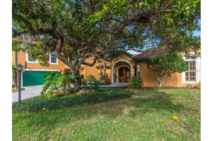 1717 Caribbean Dr, Sarasota, FL 34231, Sold 06/30/17