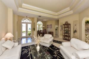 4441 McIntosh Lake Ave, Sarasota, FL 34233, Sold 08/03/17