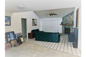 4808 Cypress Lake Cir, Sarasota, FL 34243, Sold 04/11/17