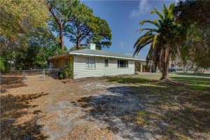 1965 Oleander St, Sarasota, FL 34239, Sold 11/16/17