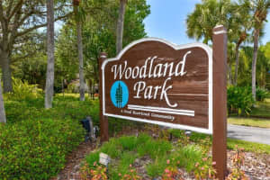 4072 Woodview Dr, Sarasota, FL 34232, Sold 04/14/17