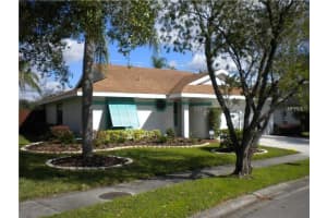 3507 65th Ave Cir E, Sarasota, FL 34243, Sold 05/25/17