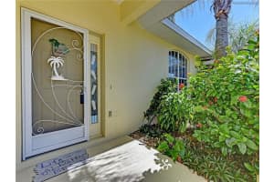 1779 Towering Oak Dr, Sarasota, FL 34232, Sold 04/28/17