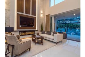 1919 Boyce St, Sarasota, FL 34239, Sold 12/07/17