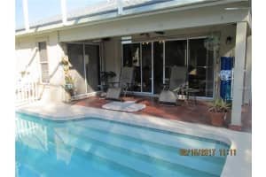 7820 Ontario St Cir, Sarasota, FL 34243, Sold 07/28/17