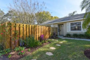 4224 St Charles Dr, Sarasota, FL 34243, Sold 04/28/17