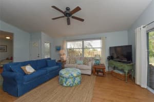 4224 St Charles Dr, Sarasota, FL 34243, Sold 04/28/17