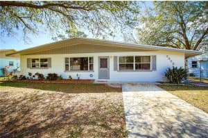 3858 San Luis Dr, Sarasota, FL 34235, Sold 06/15/17