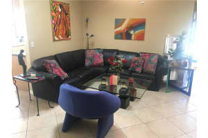 2551 W Burr Oak Ct, Sarasota, FL 34232, Sold 09/18/17