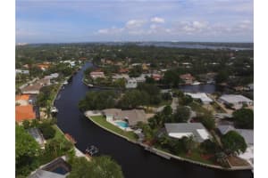 900 Contento Cir, Siesta Key, FL 34242, Sold 12/03/18