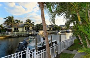 4728 Halyard Dr, Bradenton, FL 34208, Sold 05/01/17