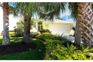80 Island Cir, Siesta Key, FL 34242, Sold 05/09/17