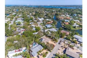 749 Canal Rd, Siesta Key, FL 34242, Sold 05/23/17