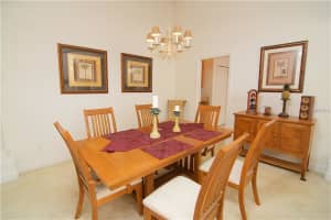 1732 Pinyon Pine Dr, Sarasota, FL 34240, Sold 05/12/17