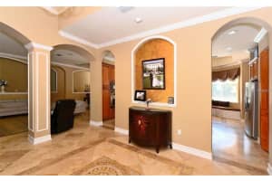 2860 51st St, Sarasota, FL 34234, Sold 05/31/17