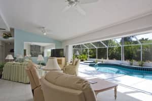 446 Island Cir, Siesta Key, FL 34242, Sold 08/04/17