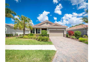 5438 Cartagena Dr, Sarasota, FL 34233, Sold 06/28/17