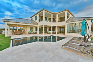 656 Regatta Way, Bradenton, FL 34208, Sold 02/23/18