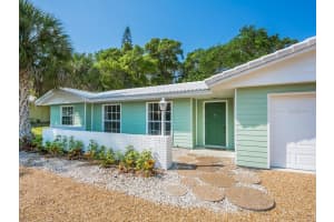 630 Venice Ln, Siesta Key, FL 34242, Sold 06/15/17