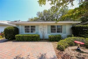 1128 S Moonmist Ct, Siesta Key, FL 34242, Sold 07/14/17
