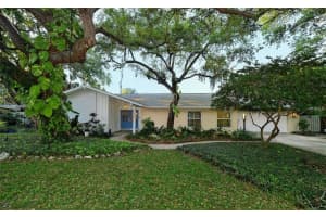 1525 Eastbrook Dr, Sarasota, FL 34231, Sold 08/25/17