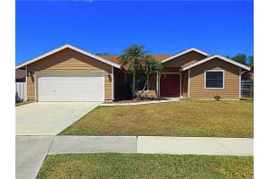 3820 78th Ave Cir E, Sarasota, FL 34243, Sold 09/18/17