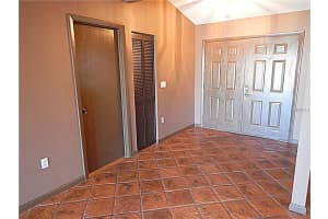 3820 78th Ave Cir E, Sarasota, FL 34243, Sold 09/18/17