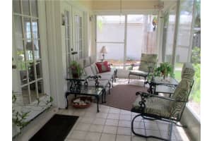 7810 Ontario St Cir, Sarasota, FL 34243, Sold 05/23/17