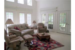 7810 Ontario St Cir, Sarasota, FL 34243, Sold 05/23/17