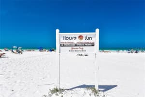 6518 Midnight Pass Rd, Sarasota, FL 34242, Sold 11/20/17