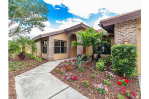 4889 Fallcrest Cir, Sarasota, FL 34233, Sold 09/20/17