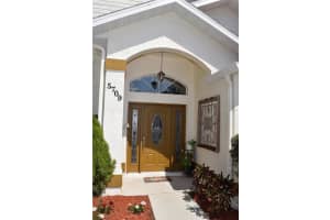 5709 42nd St E, Bradenton, FL 34203, Sold 07/06/17