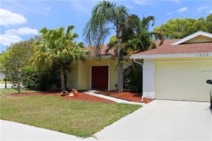 7829 38th Ct E, Sarasota, FL 34243, Sold 07/05/17