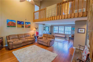 4063 Woodview Dr, Sarasota, FL 34232, Sold 08/08/17